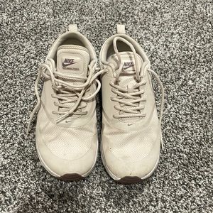 Nike Air Max size 6